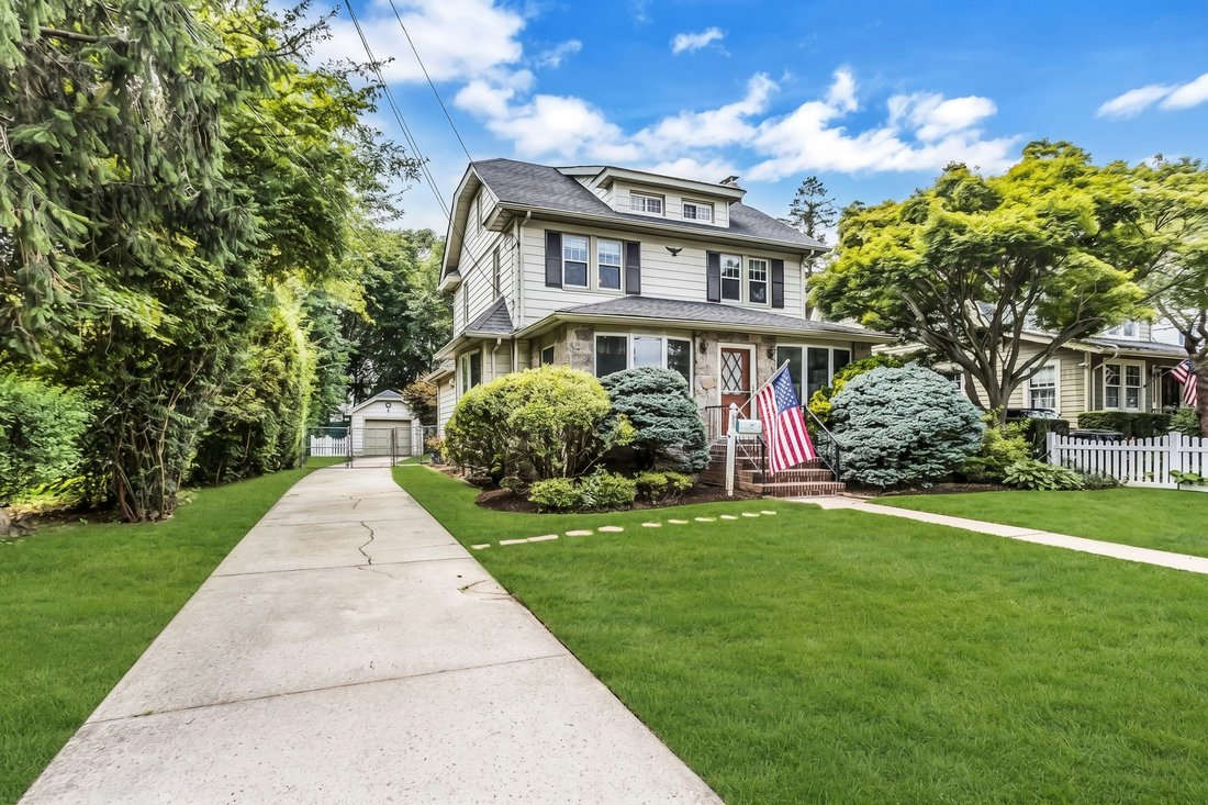 House in East Rockaway, New York, United States 2 - 18553057