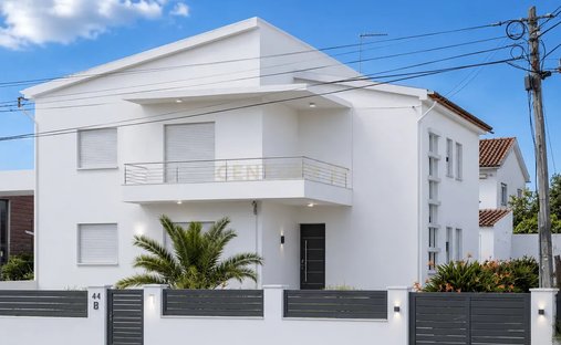 Villa in Fernao Ferro, Setubal, Portugal 1