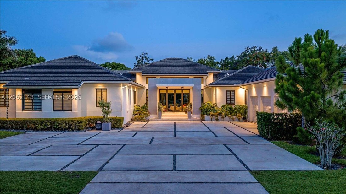 House in Coral Gables, Florida, United States 1 - 18562027