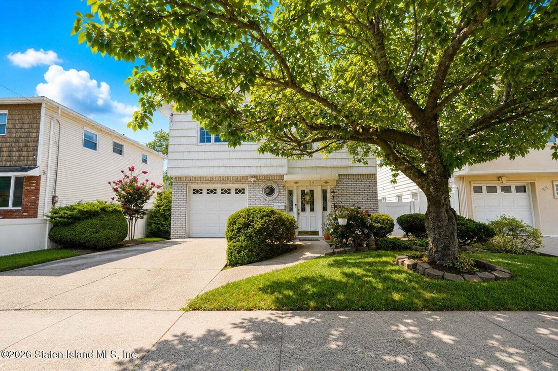House in New York, New York, United States 3 - 18558051