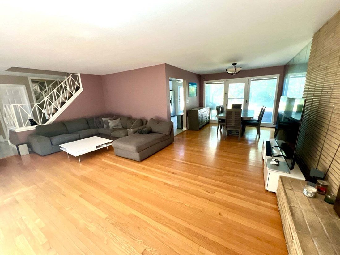 House in Lincolnwood, Illinois, United States 3 - 18565004