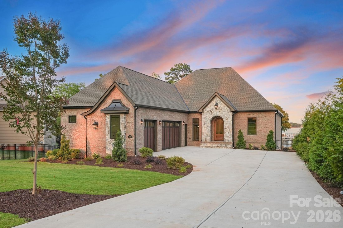 House in Denver, North Carolina, United States 3 - 18294034