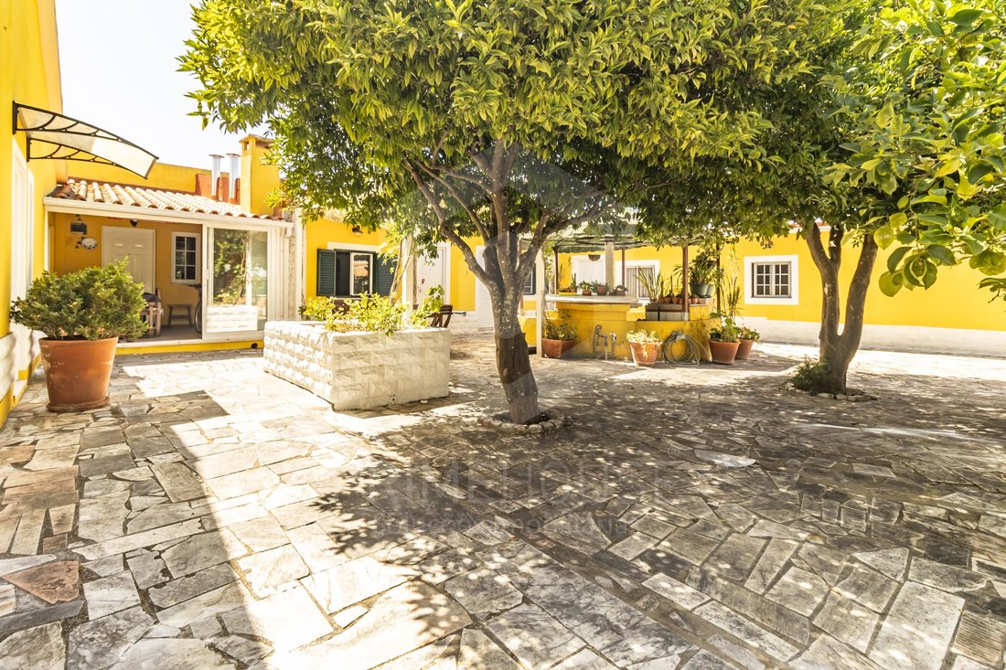 Casa en Azeitao (Sao Lourenco y Sao Simao), Setúbal Municipality, Portugal 1 - 18560061