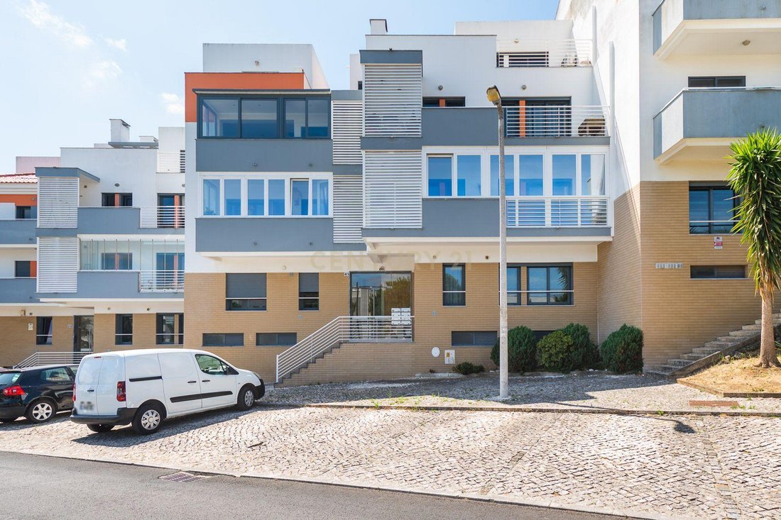 Apartment in Sao Domingos de Rana, Lisbon, Portugal 1 - 18566003