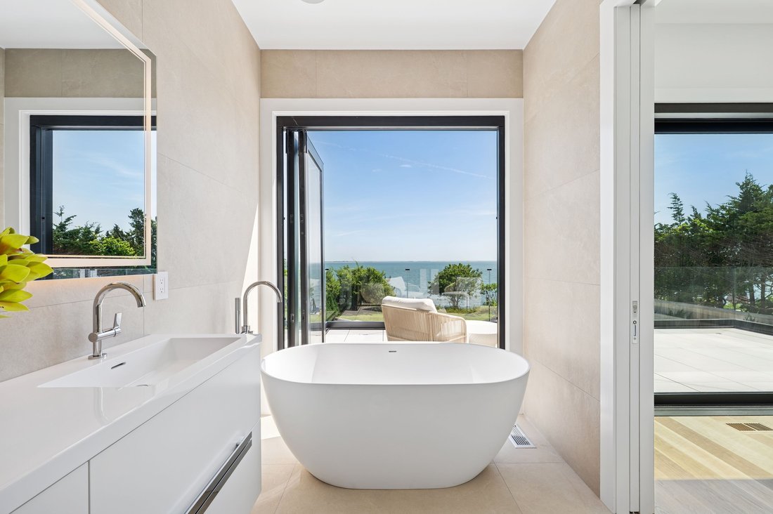 Southampton, New York, United States 4 - 18562923