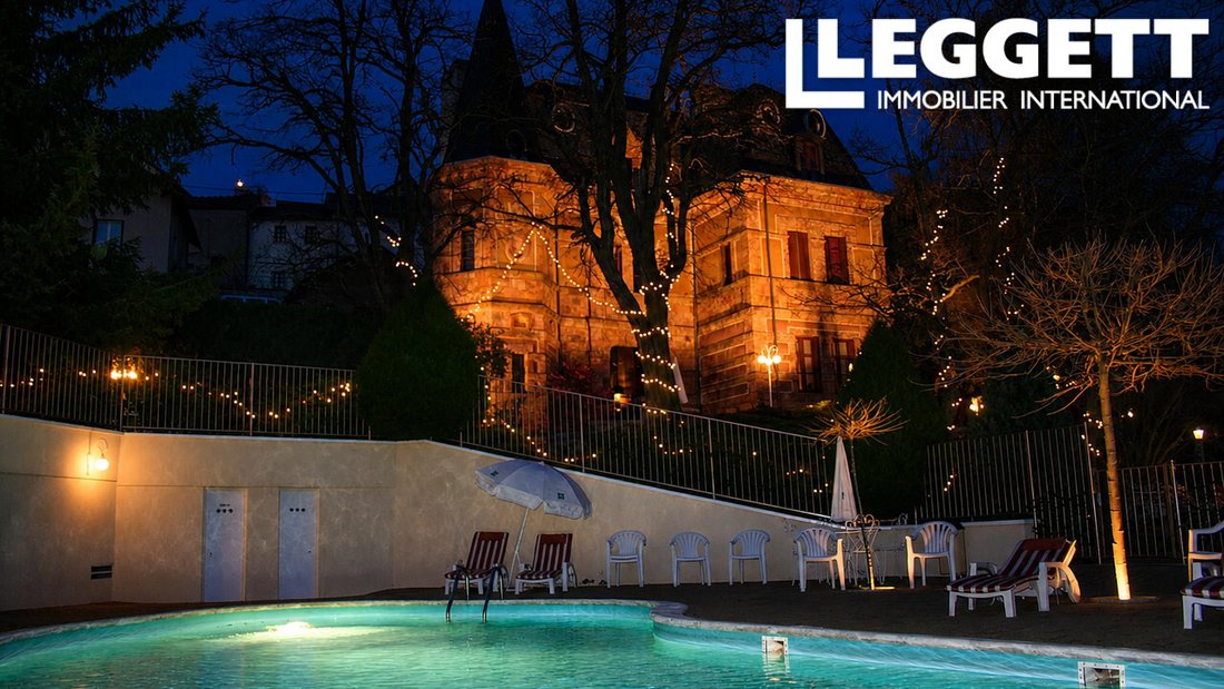 Château à Saint-Alban-sur-Limagnole, Occitanie, France 1 - 18563383