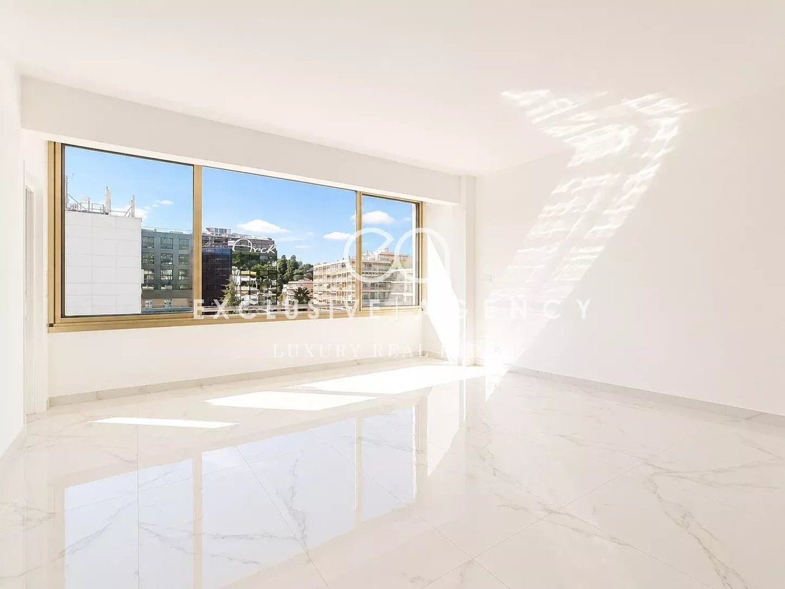 Apartment in Aubanel, Le Cannet, France 3 - 17930159