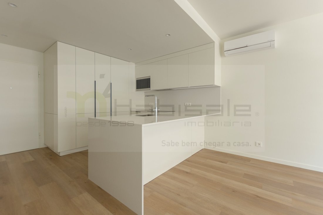 Apartment in Alges, Linda-a-Velha e Cruz Quebrada-Dafundo, Lisbon, Portugal 1 - 18566203