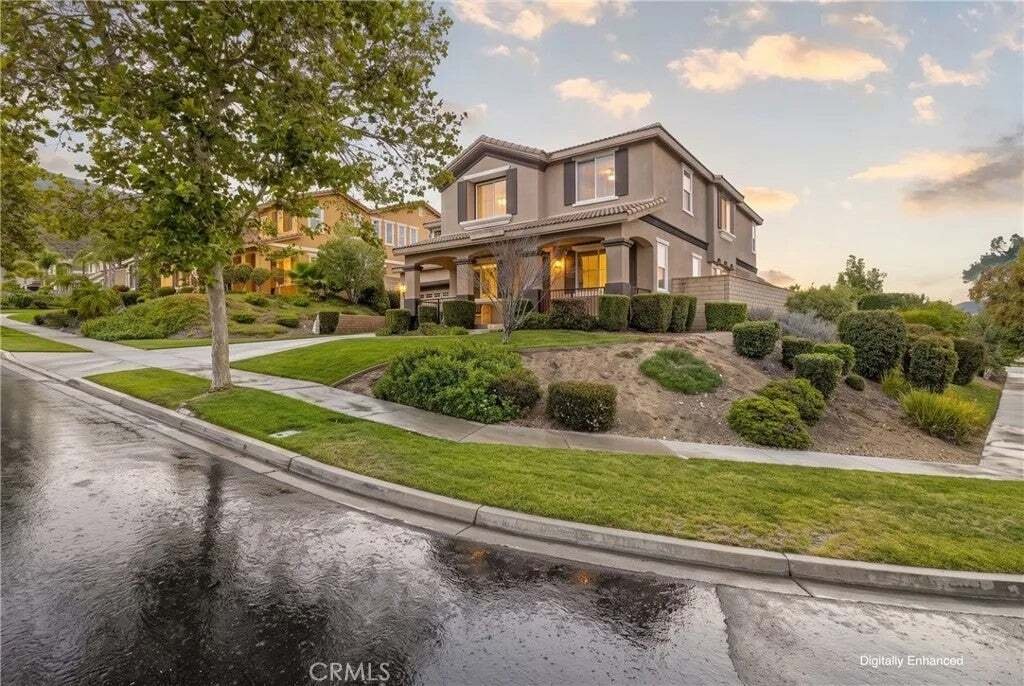 House in Fontana, California, United States 5 - 18559352