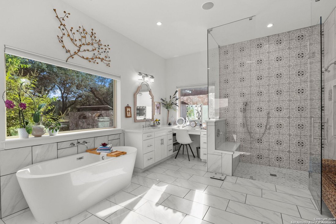 House in San Antonio, Texas, United States 3 - 18565344