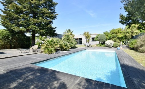 House in Le Guézy, La Baule-Escoublac, France 1