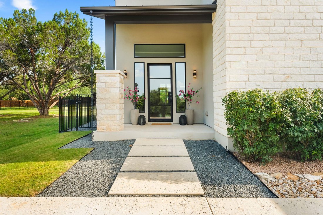 House in Austin, Texas, United States 4 - 18558667