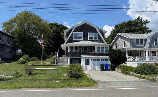 House in Groton, Connecticut, United States 1