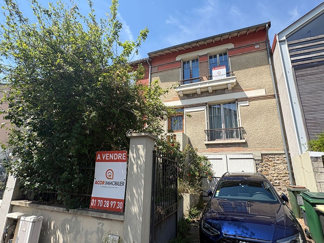 House in Centre Ville-Sarments, Châtillon, France 1 - 18558767