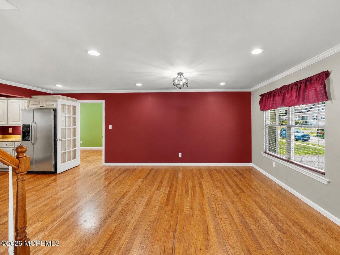 House in Hazlet, New Jersey, United States 5 - 18162809
