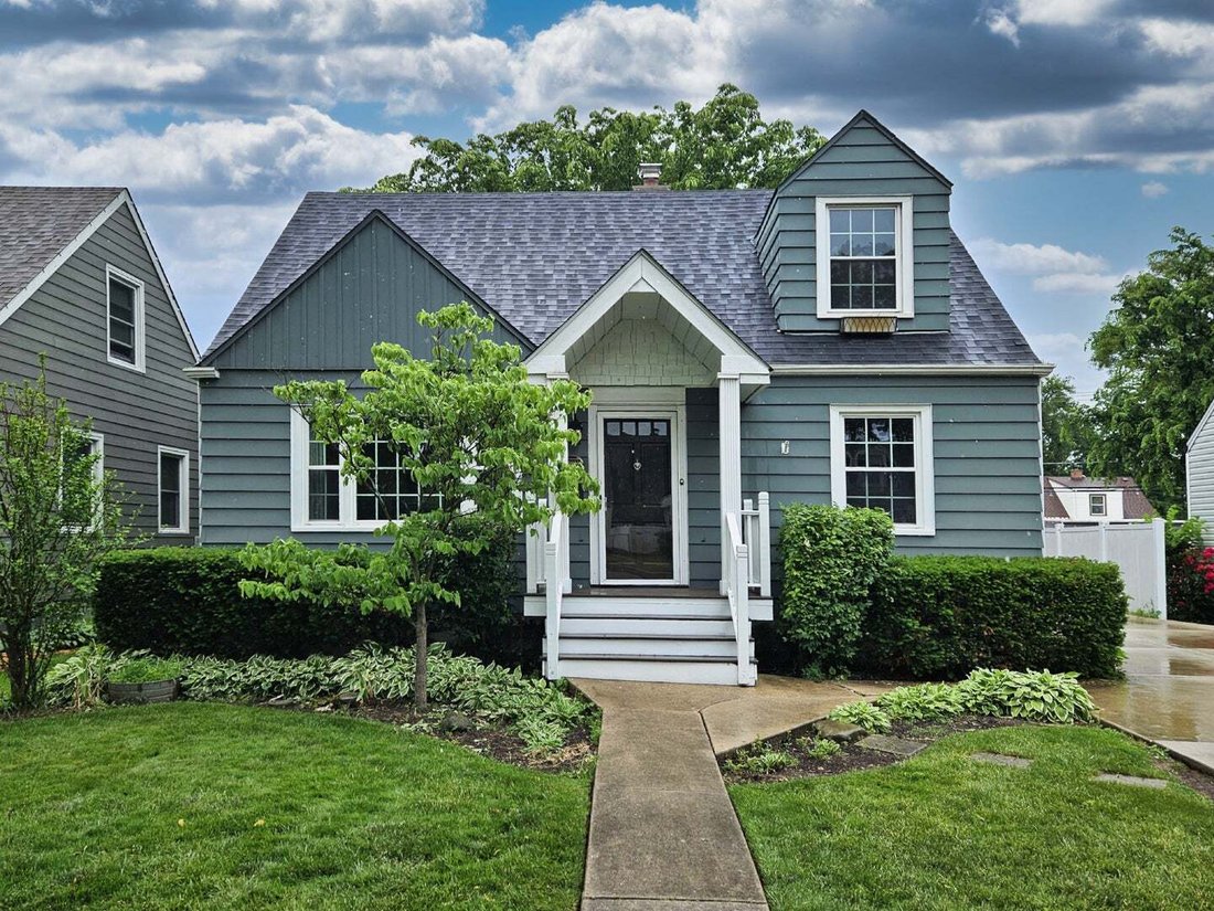 House in Elmhurst, Illinois, United States 1 - 18565019