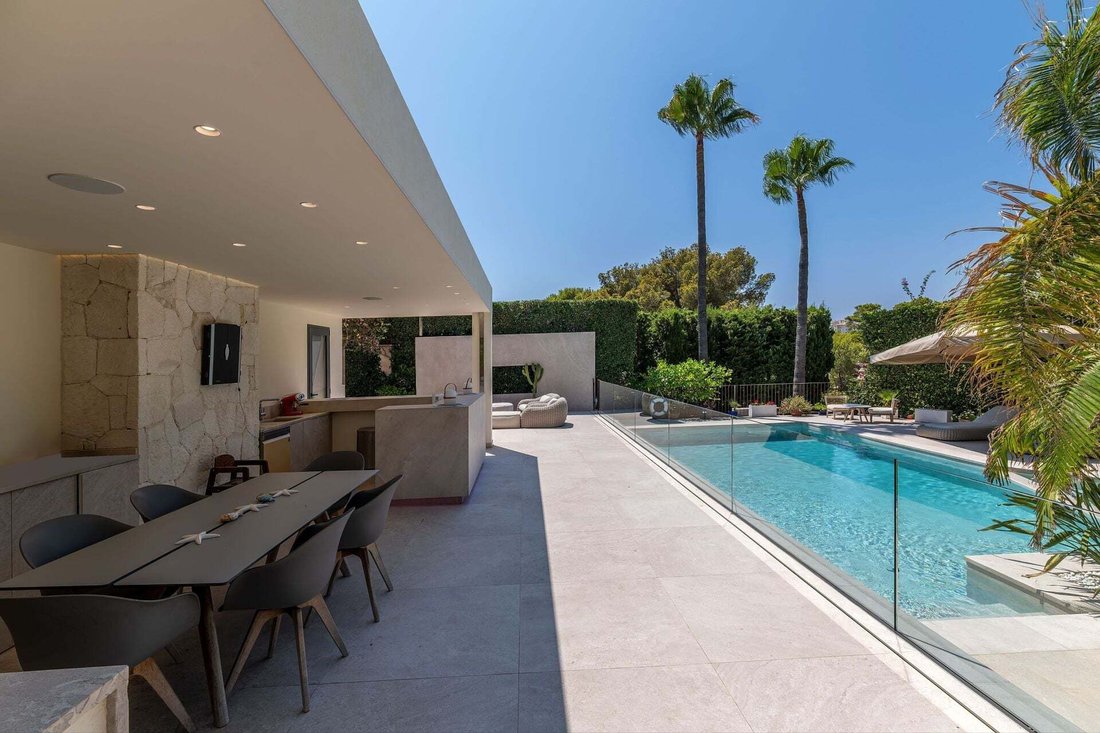 Villa in Rotes Velles, Calvia, Balearic Islands 2 - 18558294