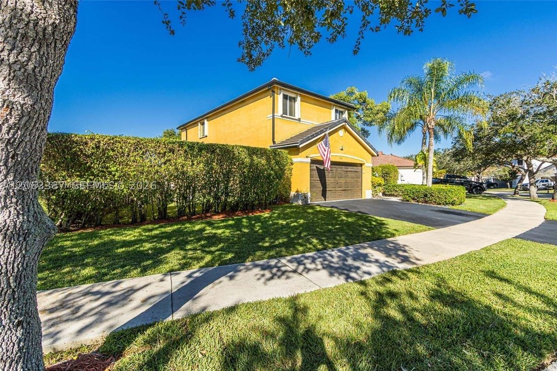 House in Weston, Florida, United States 2 - 18561988
