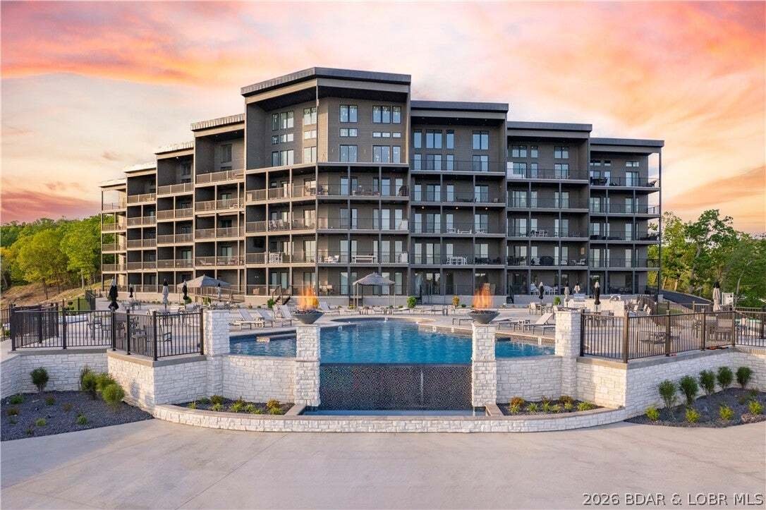Condo in Sunrise Beach, Missouri, United States 2 - 18558187