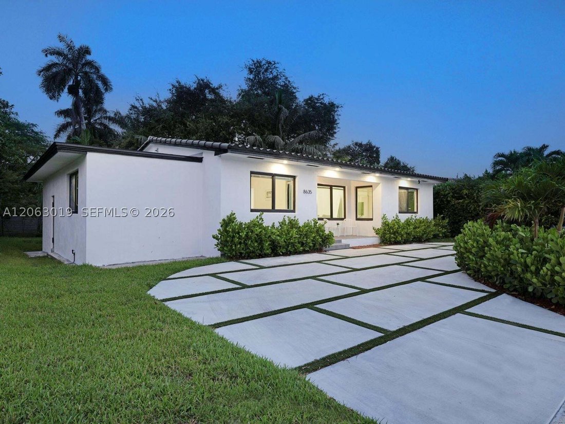 House in Miami, Florida, United States 1 - 18562015