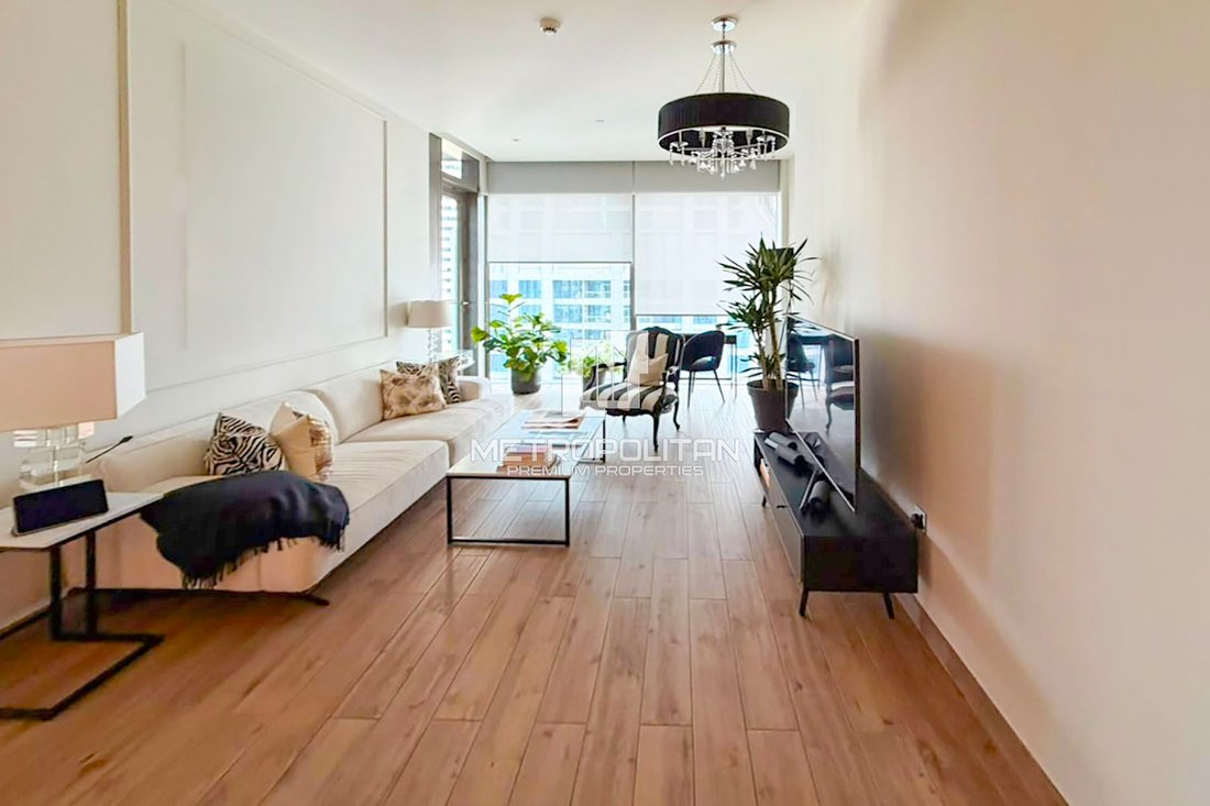Apartment in Dubai Marina / Marsa Dubai, Dubai, United Arab Emirates 1 - 18560225