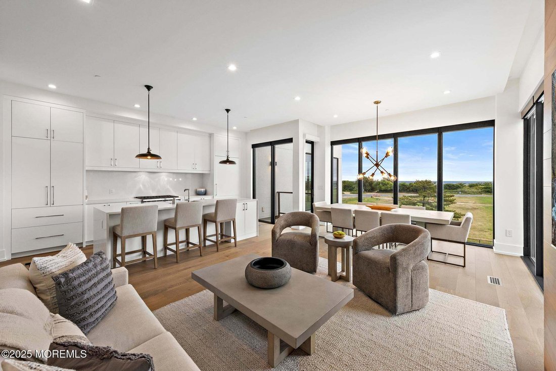 Condo in Long Branch, New Jersey, United States 5 - 18561367