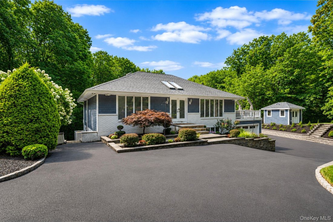 House in Port Jefferson, New York, United States 2 - 18558379