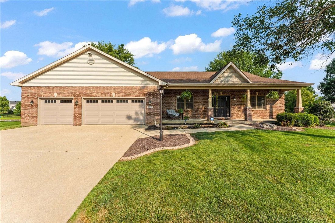 House in Mahomet, Illinois, United States 1 - 18558986