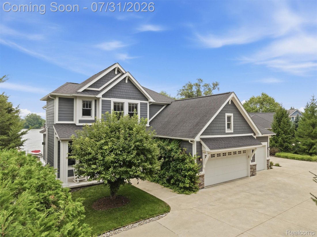 House in Brighton, Michigan, United States 3 - 18558897