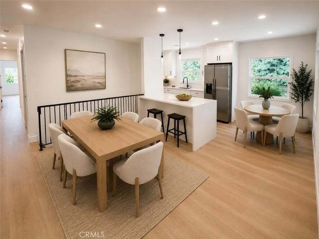 House in Burbank, California, United States 3 - 18559443