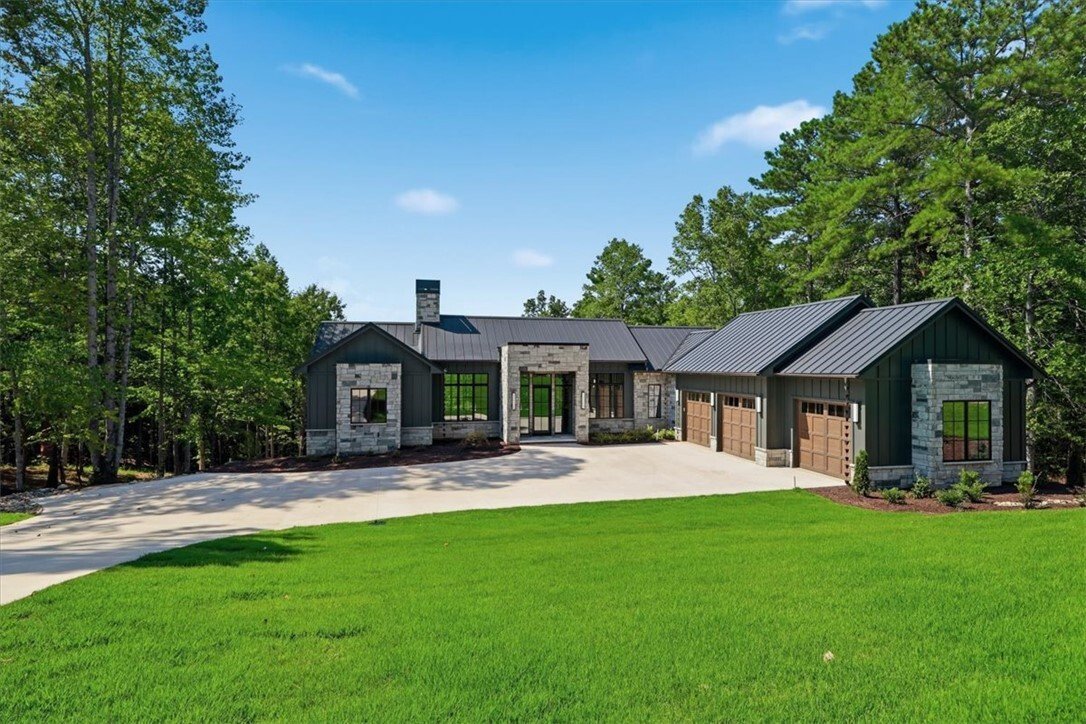 House in Six Mile, South Carolina, United States 1 - 17351112