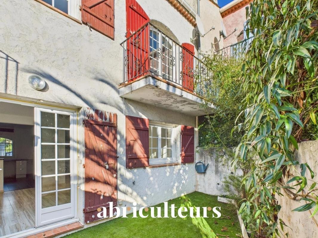 Maison à Esperes, Villeneuve-Loubet, France 1 - 18564731