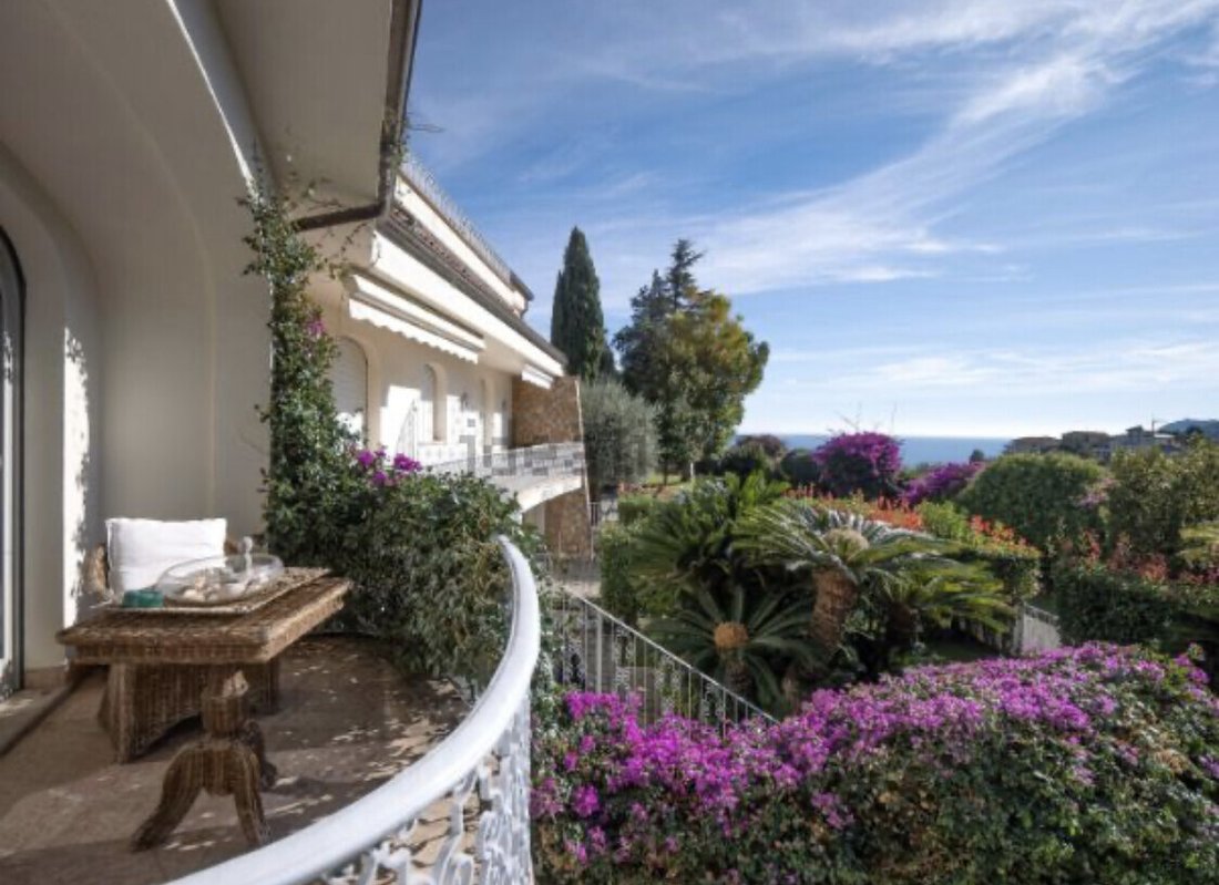 Apartment in Central Hill, Alassio, Liguria 4 - 18559626