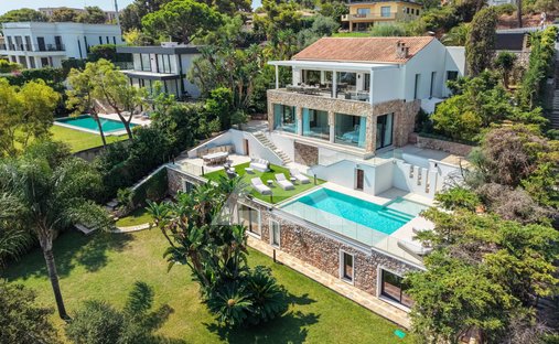 Villa in Cap Martin, Roquebrune-Cap-Martin, France 1