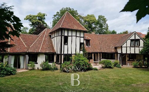 House in Chauvry, Ile-de-France, France 1
