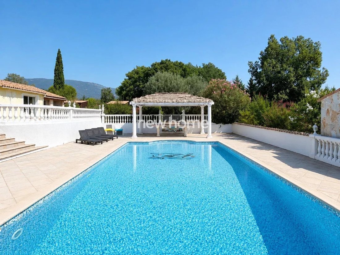 House in Fayence, Provence-Alpes-Côte d'Azur, France 4 - 18563282