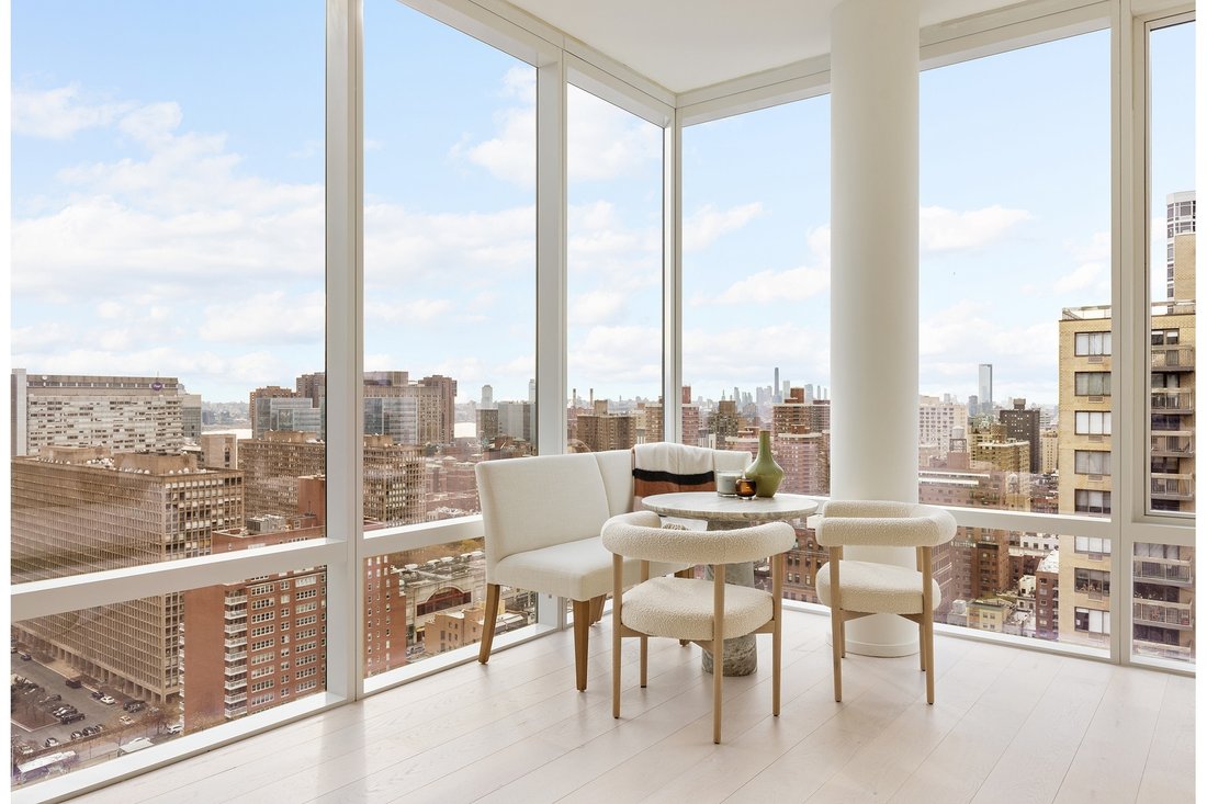 Condo in New York, New York, United States 2 - 18563025