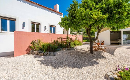 Villa in Monchique, Algarve, Portugal 1