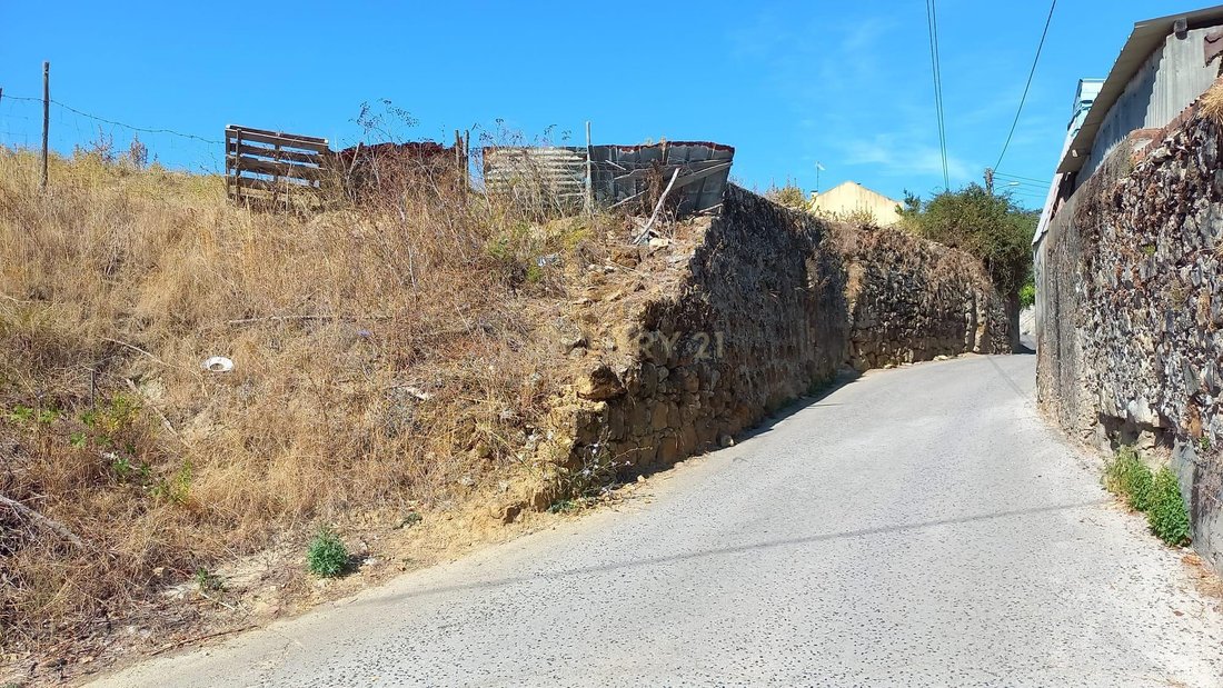 Land in Bucelas, Lisbon, Portugal 3 - 18566007
