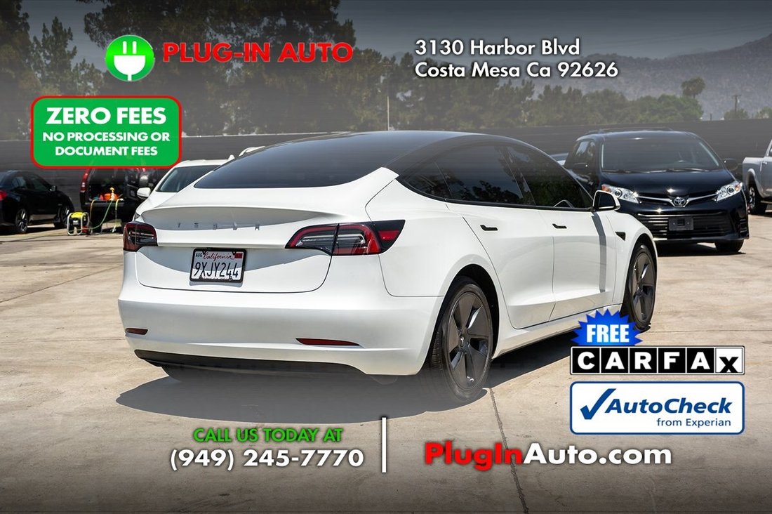 Sedan in Costa Mesa, CA, United States 4 - 18565762