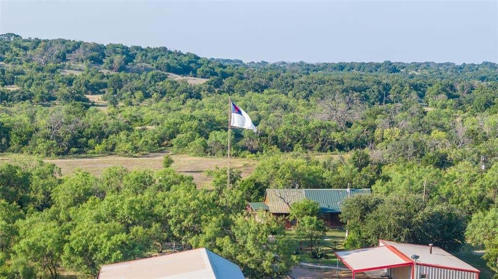House in Coleman, Texas, United States 3 - 18562867