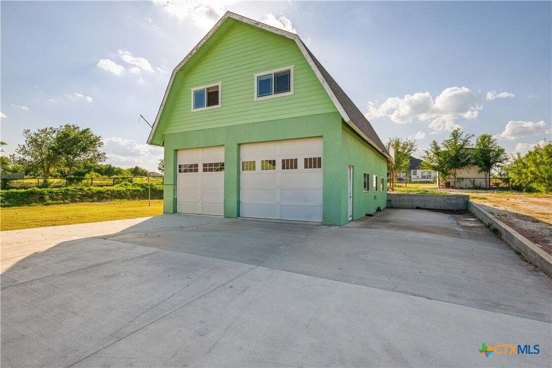 House in Kyle, Texas, United States 5 - 18564953