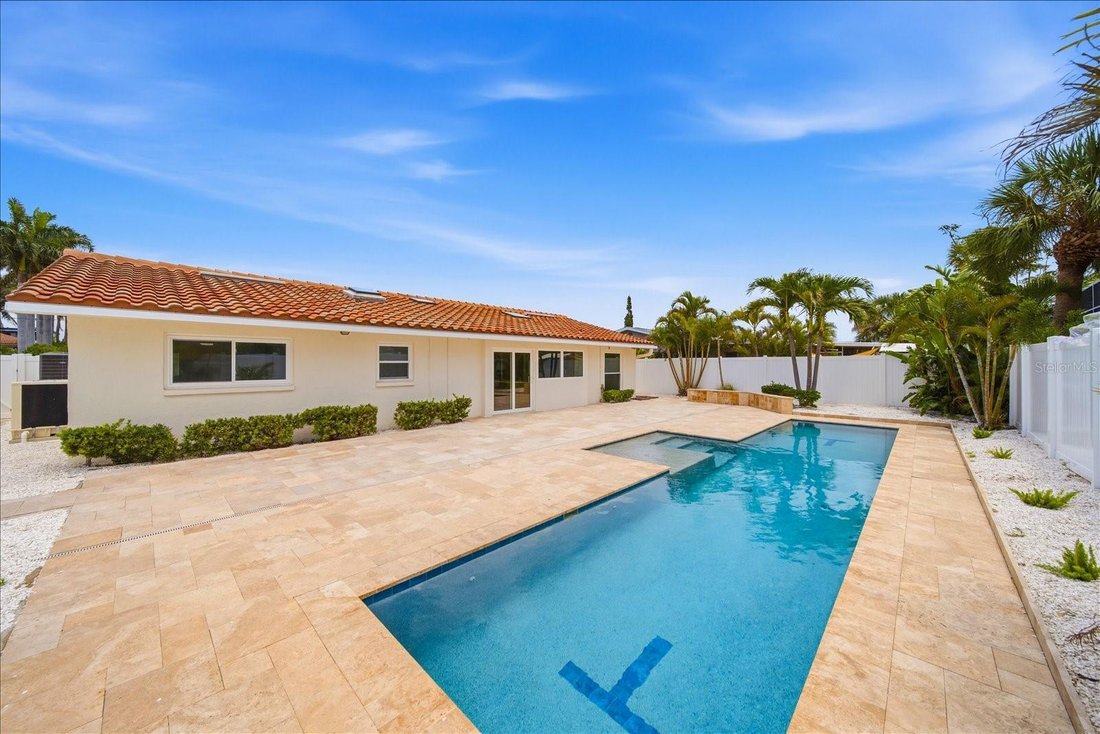 House in St. Pete Beach, Florida, United States 4 - 18558604