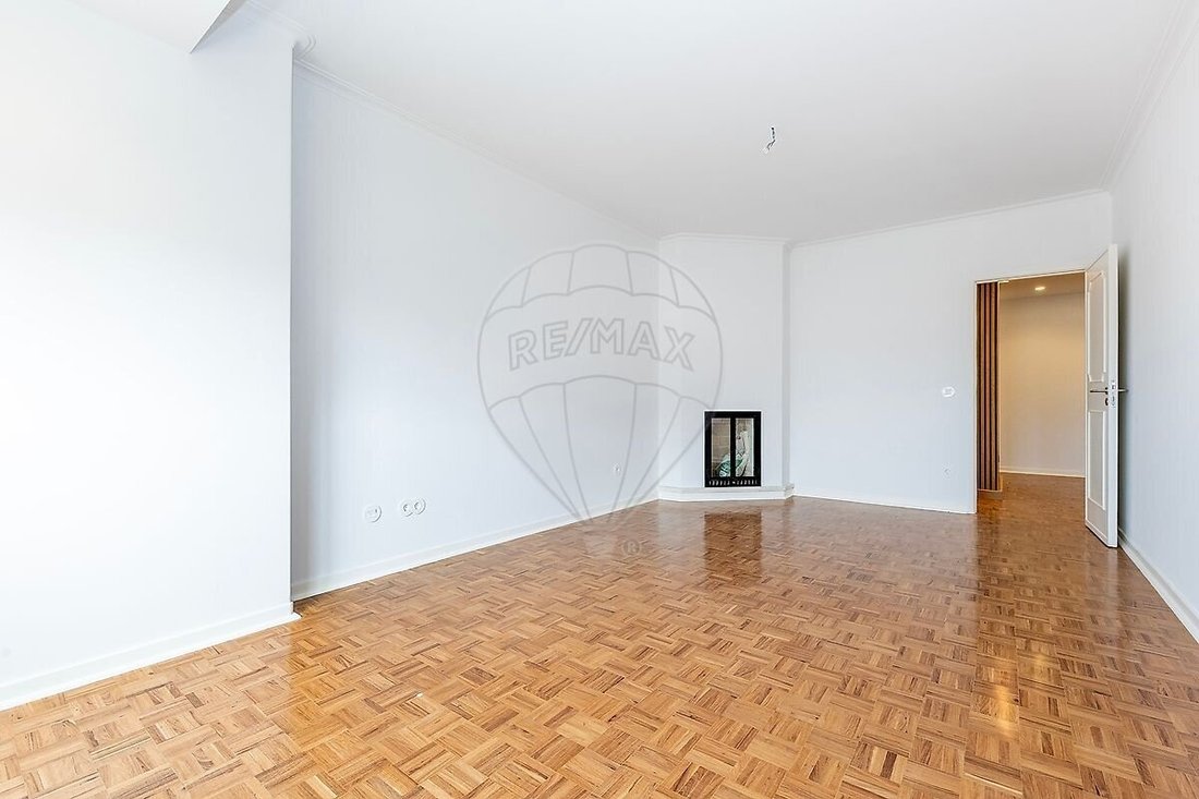 Apartment in Estoril, Cascais e Estoril, Lisbon 3 - 18565902