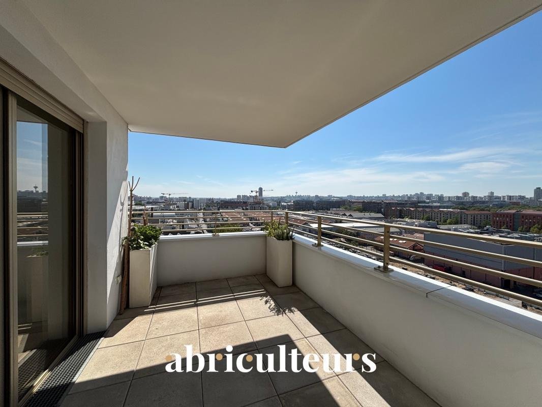 Apartment in Plaine Marcreux Pressensé, Aubervilliers, France 2 - 18560899
