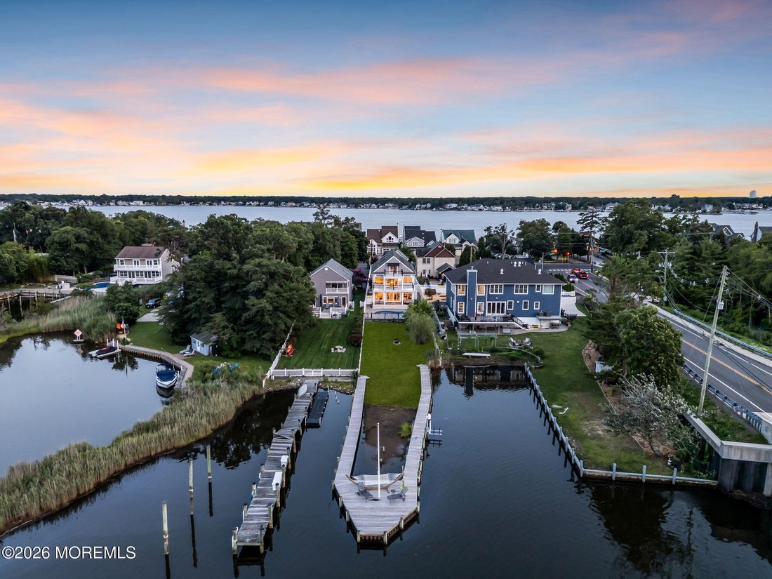 House in Brick Township, New Jersey, United States 3 - 18558386