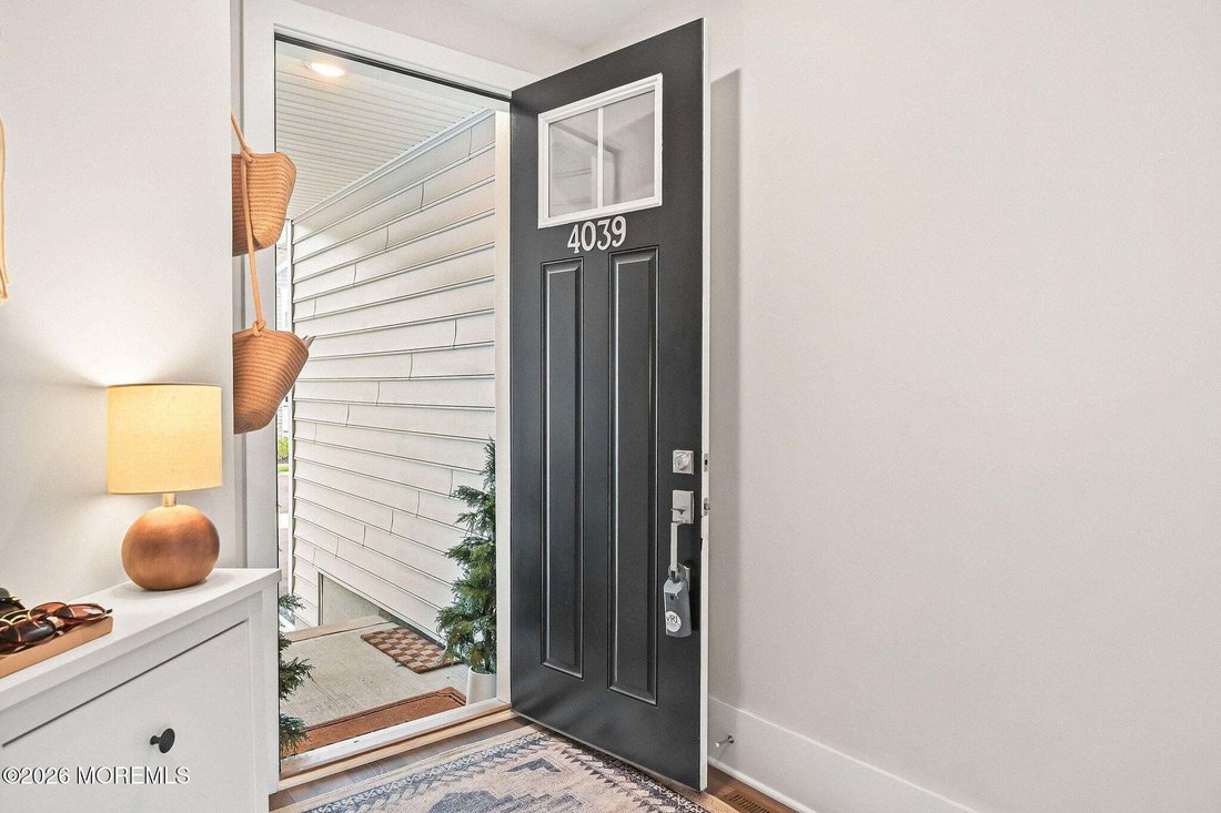 Condo in Belmar, New Jersey, United States 5 - 18558389