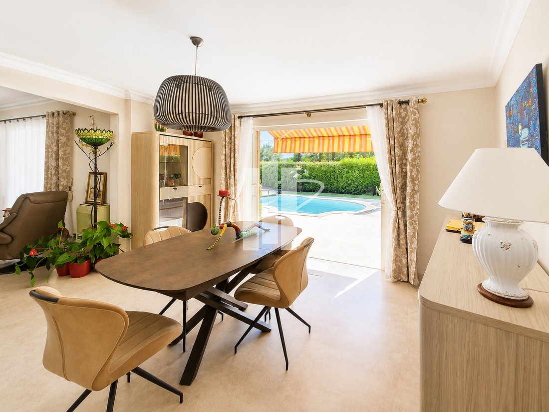 Villa in Exterieurs, Frejus, France 3 - 18067085