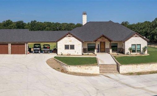 Farm Ranch in Chico, Texas, United States 1