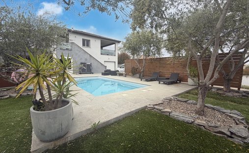 Villa in Vescovato, Corsica, France 1